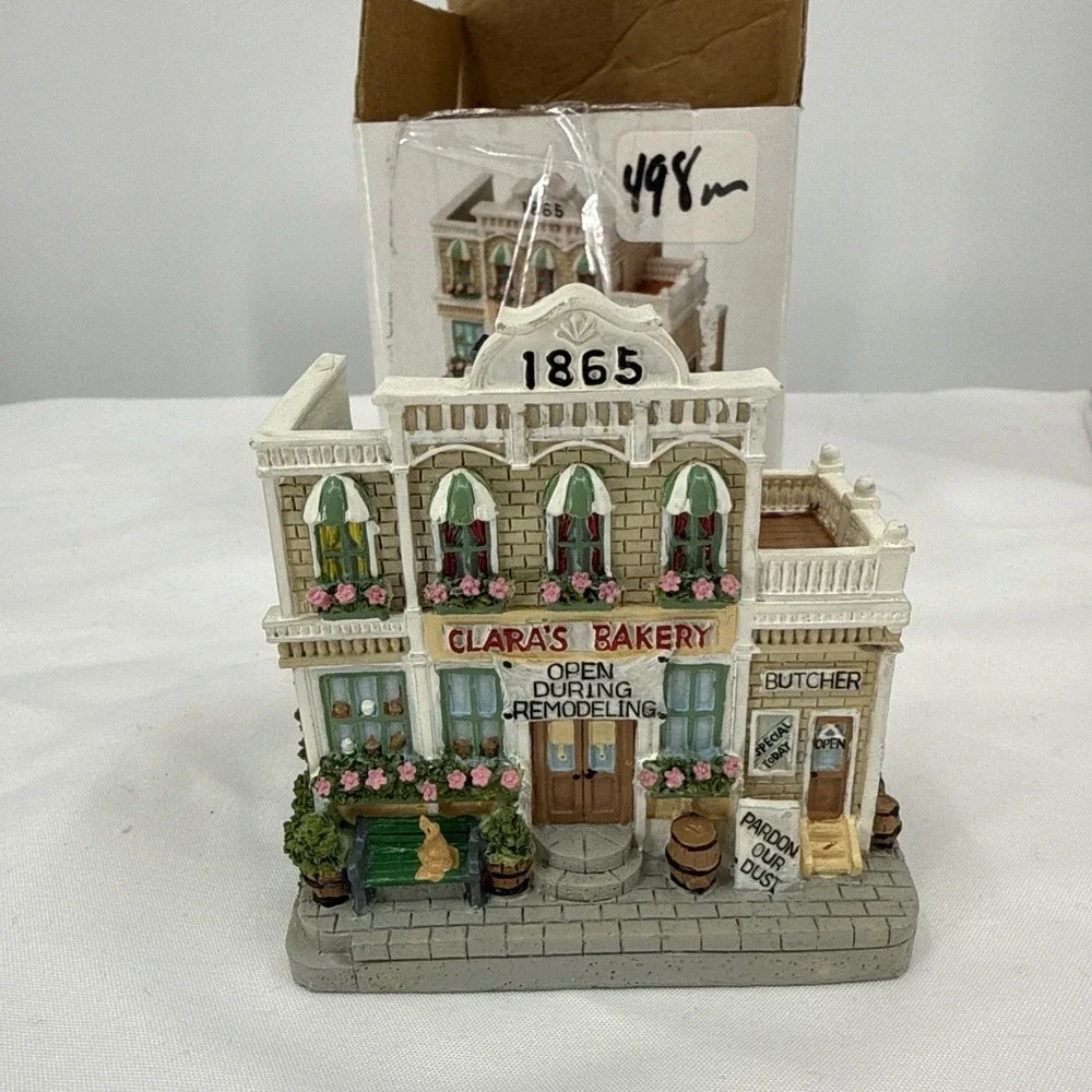 Liberty Falls The New Clara's Bakery AH230 (2001)